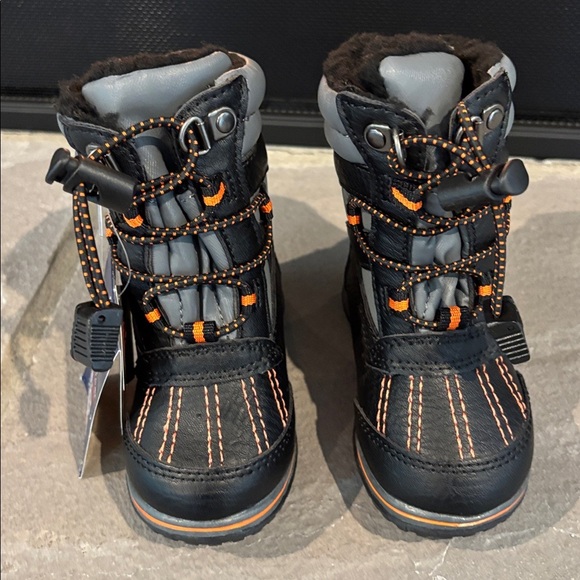 Khombu Elfin Thermolite insulated,waterproof upper,bungee lace,fleece lined,snow - Picture 2 of 12